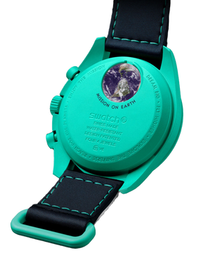 MoonSwatch MISSION ON EARTH POLAR LIGHTS